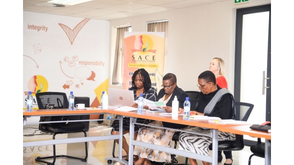 Zimbabwean Permanent Secretary visit to SACE - 14 December 2022 Image