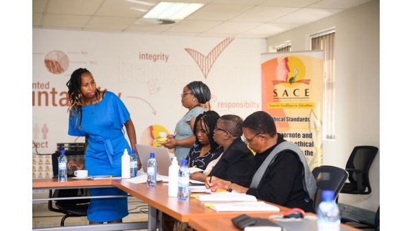 Zimbabwean Permanent Secretary visit to SACE - 14 December 2022 Image