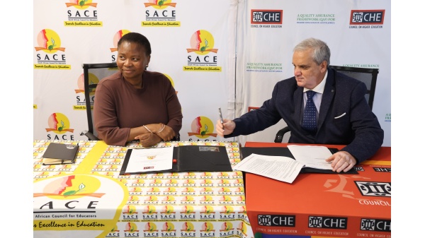 Memorandum of Agreement between SACE and CHE (Council on Higher Education) Image