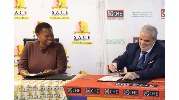 Memorandum of Agreement between SACE and CHE (Council on Higher Education) Image